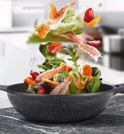 Cheffinger Wokpan Met Deksel - 32cm - Zwart - Pan - Keukenaccessoires 18 Cheffinger Wokpan Met Deksel - 32cm - Zwart - Pan - Keukenaccessoires -Keuken Accessoires Verkoop 1111x1200