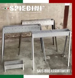 Spiedini Saté-bbq Bali 40 Mini - Kleine, Smalle Houtskoolbarbecue Met Horizontaal Rooster Voor Sate Of Andere Spiesjes - 40 Cm Lang, 11 Cm Breed, 14 Cm Hoog - Ideaal Voor Tuin- Of Open Haard, Of Balkon - Materiaal: Gealuminiseerd Ijzer -Keuken Accessoires Verkoop 1153x1200 1