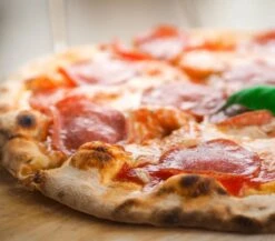 Pizzasteen Van Staal – Pizza Steen - Pizza En Brood Bakken - 40 X 30 X 0,6 Cm - Cadeau Voor Man - Kitchen Steel By Qwality -Keuken Accessoires Verkoop 1200x1052 1