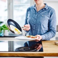 GreenPan Cambridge Koekenpan 24cm - Brons - Inductie - PFAS-vrij -Keuken Accessoires Verkoop 1200x1200 375