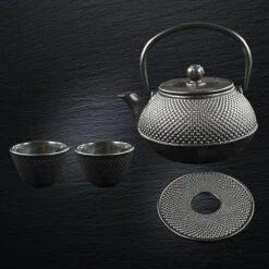 SakuraTea - Theepot Set - 4-delig - Gietijzer - Zwart - 0.8L - 2 Kopjes (100ml) -Keuken Accessoires Verkoop 1200x1200 691