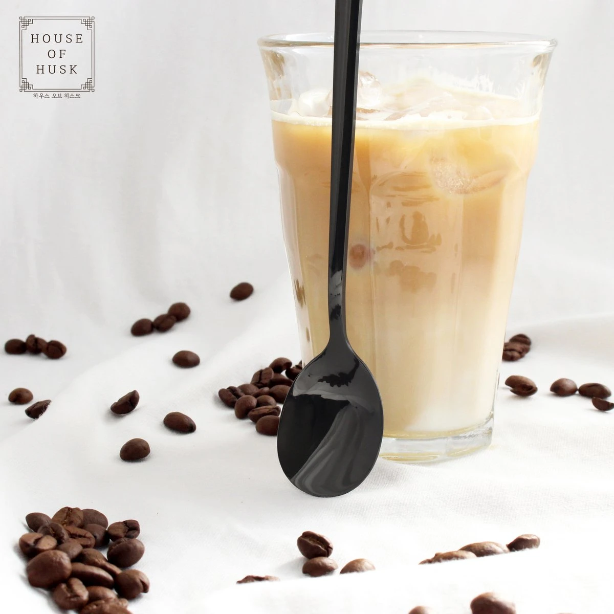 House Of Husk Latte Macchiato Lepels Set - Lange Theelepels - Koffielepels - Longdrinklepels - Sorbetlepels - Barlepel - RVS - 6 Stuks - 20CM - Zwart 7 House Of Husk Latte Macchiato Lepels Set - Lange Theelepels - Koffielepels - Longdrinklepels - Sorbetlepels - Barlepel - RVS - 6 Stuks - 20CM - Zwart - Afbeelding 6