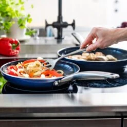 Blue Diamond, Keramische Koekenpan Verrijkt Met Diamantdeeltjes – Inductie Koekenpan Ø 24 Cm – PFAS En PHOA Vrij 10 Blue Diamond, Keramische Koekenpan Verrijkt Met Diamantdeeltjes – Inductie Koekenpan Ø 24 Cm – PFAS En PHOA Vrij -Keuken Accessoires Verkoop 1200x1200 92