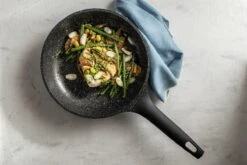 Sola - Fair Cooking Zwart/wit Greblon Anti Aanbaklaag -Keuken Accessoires Verkoop 1200x800 92