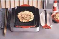 Le Creuset - Gietijzeren Grillplaat - 32x22cm - Kersenrood -Keuken Accessoires Verkoop 1200x807 2