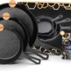 Ocina Gietijzeren Pan – Set Van 3 Stuks – ø25cm, ø19.5cm En ø16cm - Skillet - Koekenpan – Hapjespan – Koekenpan Inductie – Koekenpannenset - Gietijzeren Pan Bbq - Gietijzer - Incl. Receptenboek -Keuken Accessoires Verkoop 1200x814 1