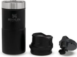Stanley Trigger-Action Travel Mug 0.47L - Thermosfles - Matt Black 28 Stanley Trigger-Action Travel Mug 0.47L - Thermosfles - Matt Black -Keuken Accessoires Verkoop 1200x897 1