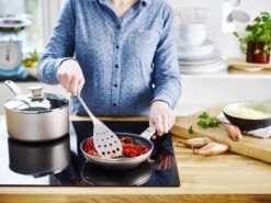 GreenPan Cambridge Hapjespan Met Deksel 28cm - Brons - Inductie - PFAS-vrij -Keuken Accessoires Verkoop 1200x899 7