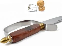 Dymund® Sabreer Sabel - RVS - Professioneel Champagnesabel - Incl. Bewaardoos - 44,5 Cm -Keuken Accessoires Verkoop 1200x901